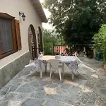 Parahora Prínos