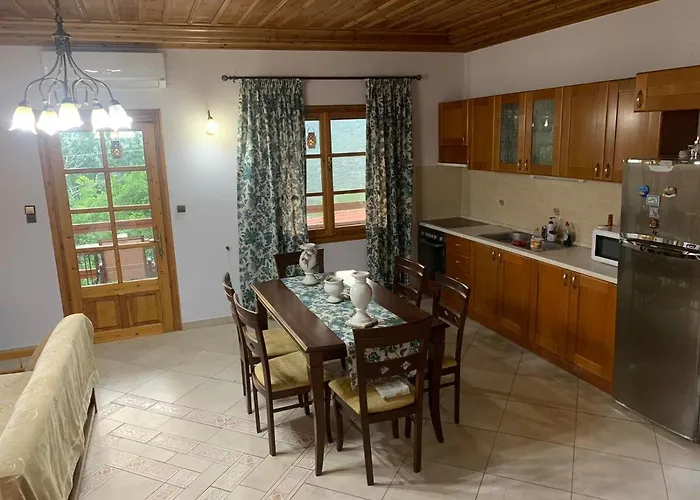 Parahora Hébergement de vacances Prínos