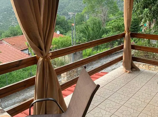 Parahora Hébergement de vacances Prínos